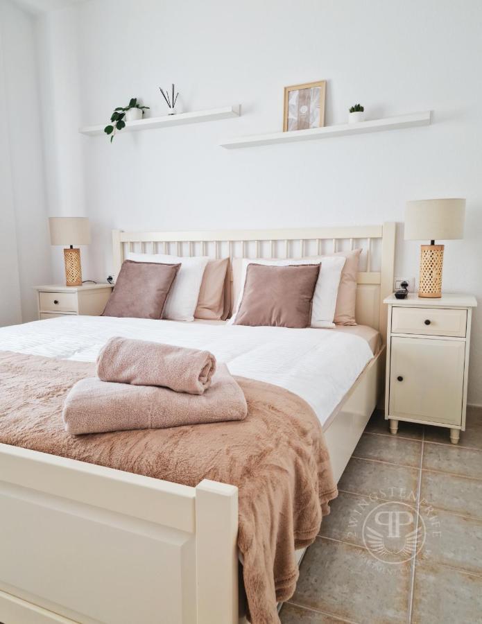 2 Wings Tenerife - Apartment Chayofa Luaran gambar